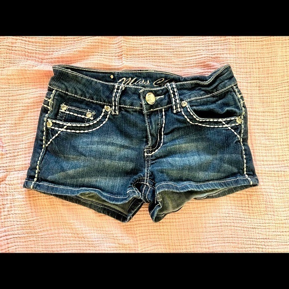 Junior’s jean shorts - Picture 1 of 2